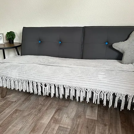 Zimmer, A3 Apartment *